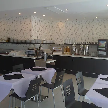 Готель Ecohotel Primavera 3*