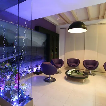 Готель Ecohotel Primavera 3*