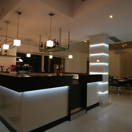 Готель Ecohotel Primavera Рива-дель-Гарда